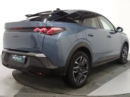 Photo 5 Peugeot 3008  1.2 Hybrid 136ch GT e-DCS6