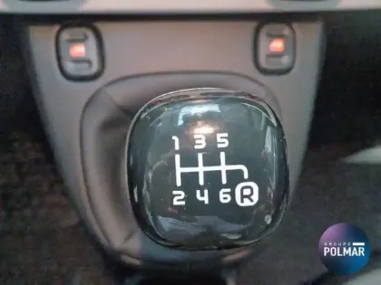 Photo 28 Fiat Panda  Pandina 1.0 65ch BSG S&S Cross