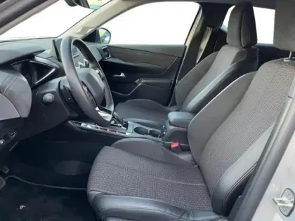 Photo 10 DS DS 3  1.5 BlueHDi 130ch Edition ETOILE Automatique