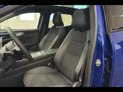 Photo 9 Renault Austral  1.2 E-Tech full hybrid 200ch Iconic- 24