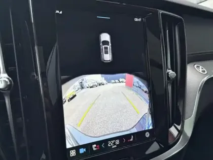 Photo 8 Volvo V60  B4 197ch Ultra Style Dark DCT 7