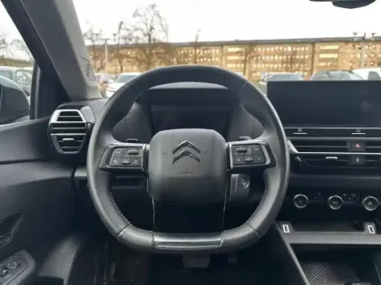 Photo 9 Citroën C4  PureTech 130ch S&S Shine EAT8