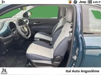 Photo 8 Fiat 500  FIAT E MY22 ICONE BERLINE 42 KWH
