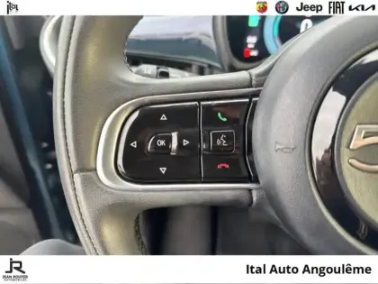 Photo 11 Fiat 500  FIAT E MY22 ICONE BERLINE 42 KWH