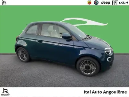 Photo 2 Fiat 500  FIAT E MY22 ICONE BERLINE 42 KWH