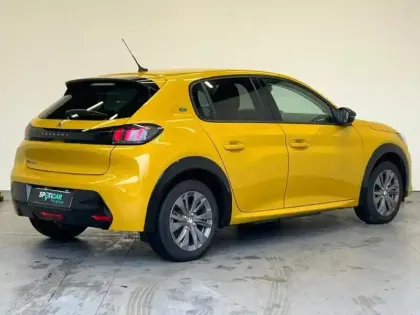 Photo 2 Peugeot 208  e- 156ch Allure