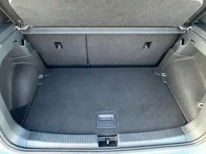 Photo 8 Volkswagen T-cross  1.0 TSI 116ch R-Line Edition DSG7