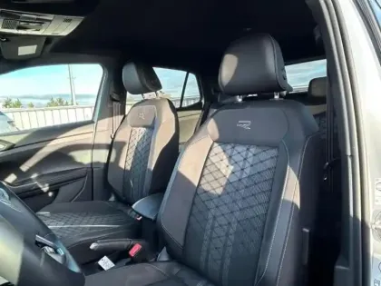 Photo 14 Volkswagen T-cross  1.0 TSI 116ch R-Line Edition DSG7