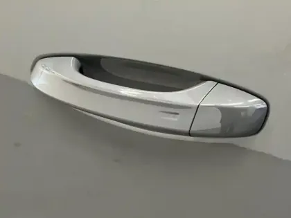 Photo 6 Peugeot 408  PHEV 225ch GT e-EAT8