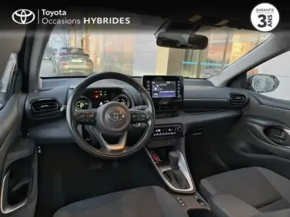 Photo 3 Toyota Yaris  116h Design 5p