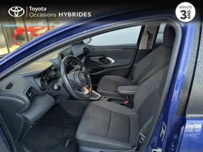 Photo 5 Toyota Yaris  116h Design 5p