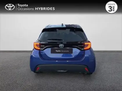 Photo 13 Toyota Yaris  116h Design 5p