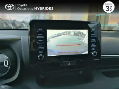 Photo 10 Toyota Yaris  116h Design 5p