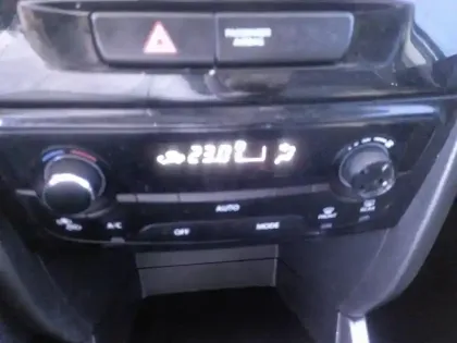 Photo 10 Suzuki Vitara  1.0 Boosterjet 111ch Privilège