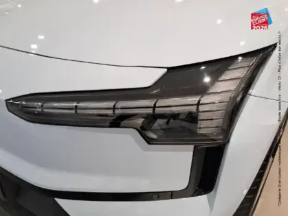 Photo 11 Volvo Ex30  Single Extended Range 272ch Ultra