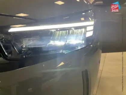 Photo 27 Opel Corsa  1.2 Turbo Hybrid 110ch GS e-DCT6