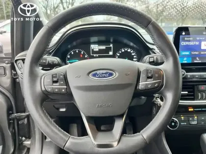 Photo 10 Ford Fiesta Gén. IV Ph2 Business 5