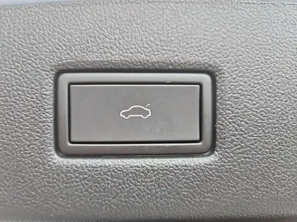 Photo 16 Ford Explorer 286ch Extended Range 77kWh RWD