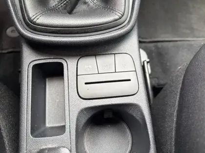 Photo 19 Ford Fiesta 1.1 75ch Connect Business Nav 5p