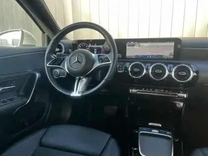 Photo 7 Mercedes Classe A 180 d Business Line