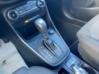 Photo 7 Ford Puma 1.0 EcoBoost 125ch S&amp;S mHEV ST-Line Powershift