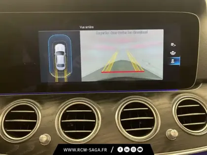 Photo 12 Mercedes Classe E Berline 220 d Avantgarde Line