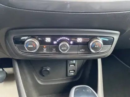 Photo 4 Opel Crossland 1.2 Turbo 130ch Ultimate BVA