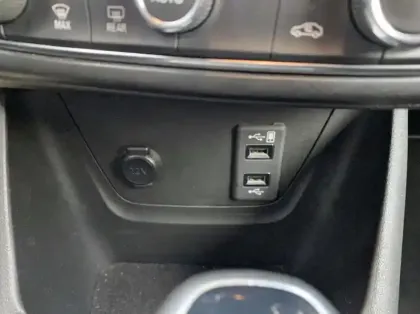 Photo 17 Opel Crossland 1.2 Turbo 130ch Ultimate BVA