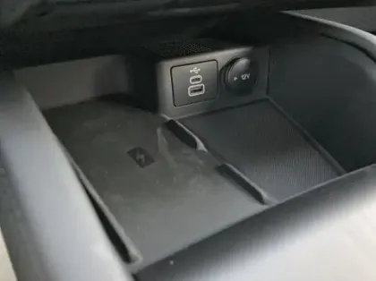 Photo 16 Ford Kuga 2.5 Duratec 180ch Hybrid FlexiFuel Titanium Business Powershift