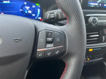 Photo 17 Ford Kuga 2.5 Duratec 190ch FHEV E85 ST-Line Business BVA