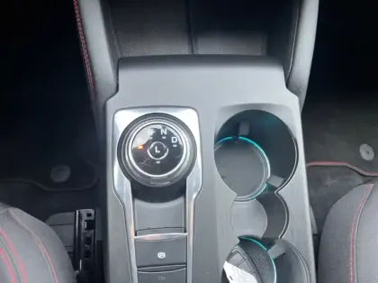 Photo 7 Ford Kuga 2.5 Duratec 190ch FHEV E85 ST-Line Business BVA