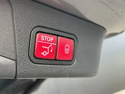 Photo 17 Mercedes GLB 220 d 4MATIC AMG Line