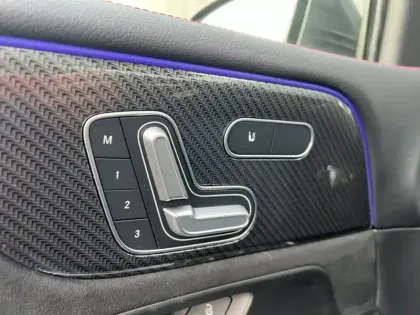 Photo 10 Mercedes GLB 220 d 4MATIC AMG Line