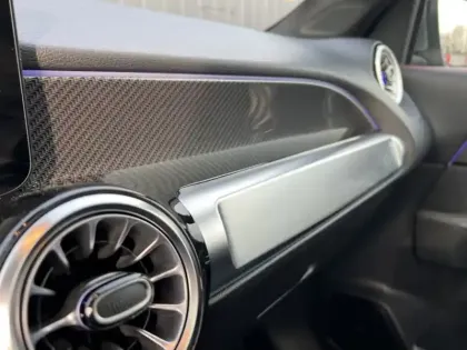 Photo 8 Mercedes GLB 220 d 4MATIC AMG Line