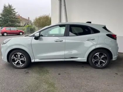 Photo 20 Ford Puma 1.0 EcoBoost Hybrid 125ch ST-Line S&amp;S Powershift