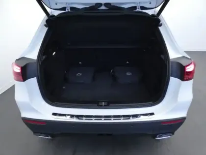 Photo 9 Mercedes GLA Gén. II (H247) Ph2 Progressive Line 5