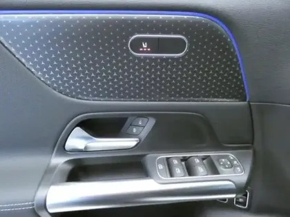 Photo 12 Mercedes GLA Gén. II (H247) Ph2 Progressive Line 5