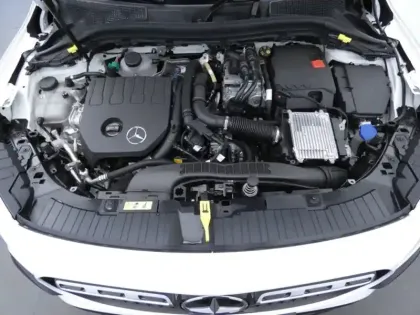 Photo 42 Mercedes GLA Gén. II (H247) Ph2 Progressive Line 5