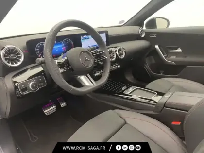 Photo 16 Mercedes Classe A 200 AMG Line