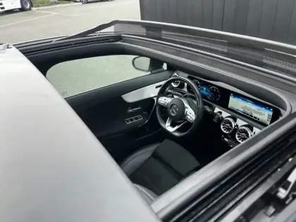 Photo 10 Mercedes CLA 180 d AMG Line