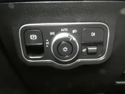 Photo 17 Mercedes EQA 250 Business Line