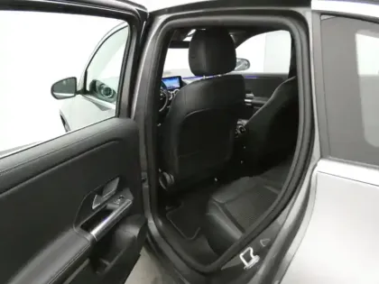 Photo 21 Mercedes EQA 250 Business Line