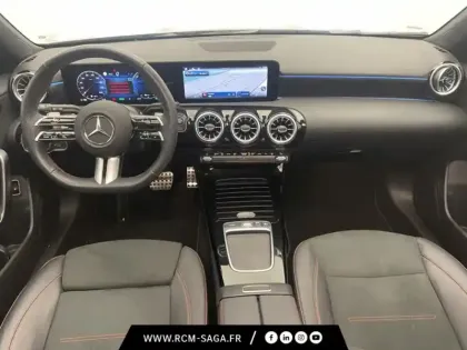 Photo 10 Mercedes Classe A 250 e Hybrid EQ AMG Line