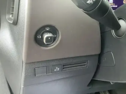 Photo 28 DS DS 4 Nouvelle BlueHDi 130 EAT8 Opera