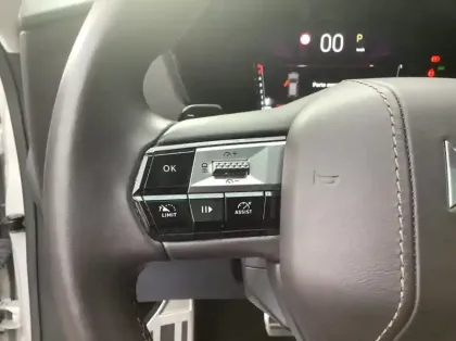 Photo 23 DS DS 4 Nouvelle BlueHDi 130 EAT8 Opera