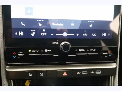 Photo 28 Lexus Lbx 1.5 136H 2WD Cool HYBRIDE PKADVANCED