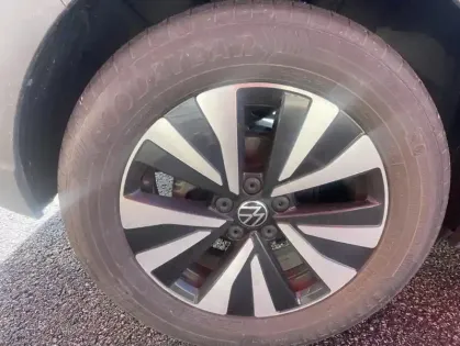 Photo 4 Volkswagen Taigo 1.0 TSI 110 BVM6 LIFE