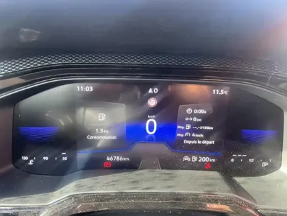 Photo 7 Volkswagen Taigo 1.0 TSI 110 BVM6 LIFE