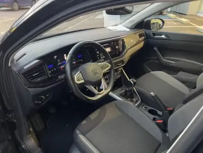 Photo 16 Volkswagen Taigo 1.0 TSI 110 BVM6 LIFE