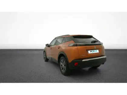 Photo 37 Peugeot 2008  PureTech 100 S&S BVM6